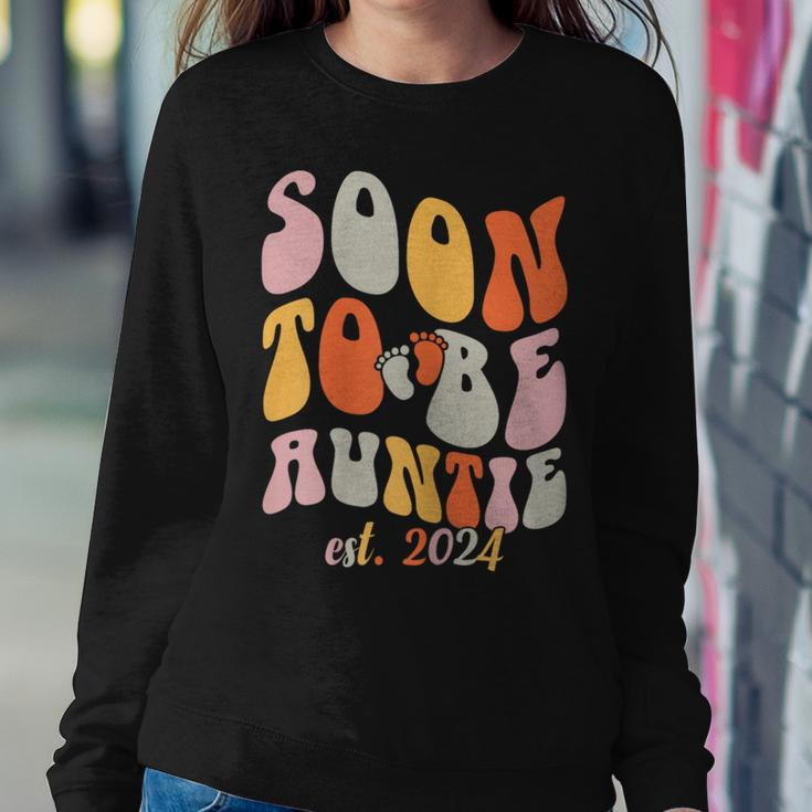 Soon To Be Auntie 2024 Pregnancy Announcement Aunt Women Sweatshirt Funny Gifts