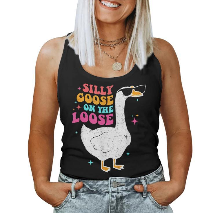 Silly Goose On The Loose Retro Vintage Groovy Women Tank Top