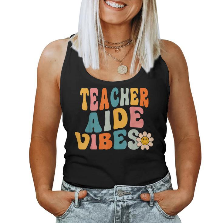 Teacher Aide Vibes Retro 1St Day Of School Groovy Teacher Women Tank Top