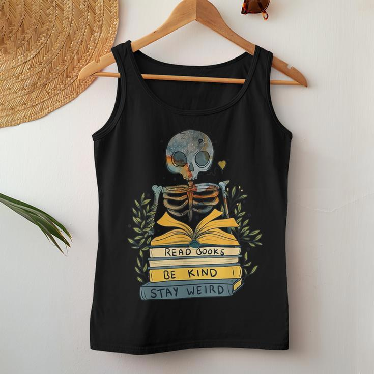 Read Books Be Kind Stay Weird Vintage Retro Bookworm Reading Women Tank Top Unique Gifts