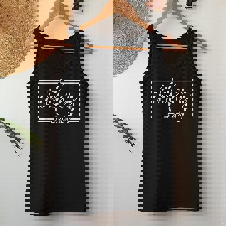 Wifey Est 2023 Wife Hubby Married Couple Matching Wedding For Wife Women Tank Top Unique Gifts