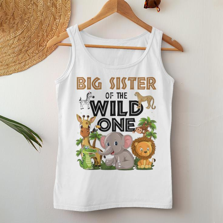 Big Sister Of The Wild One Birthday 1St Safari Jungle Family Women Tank Top Personalized Gifts