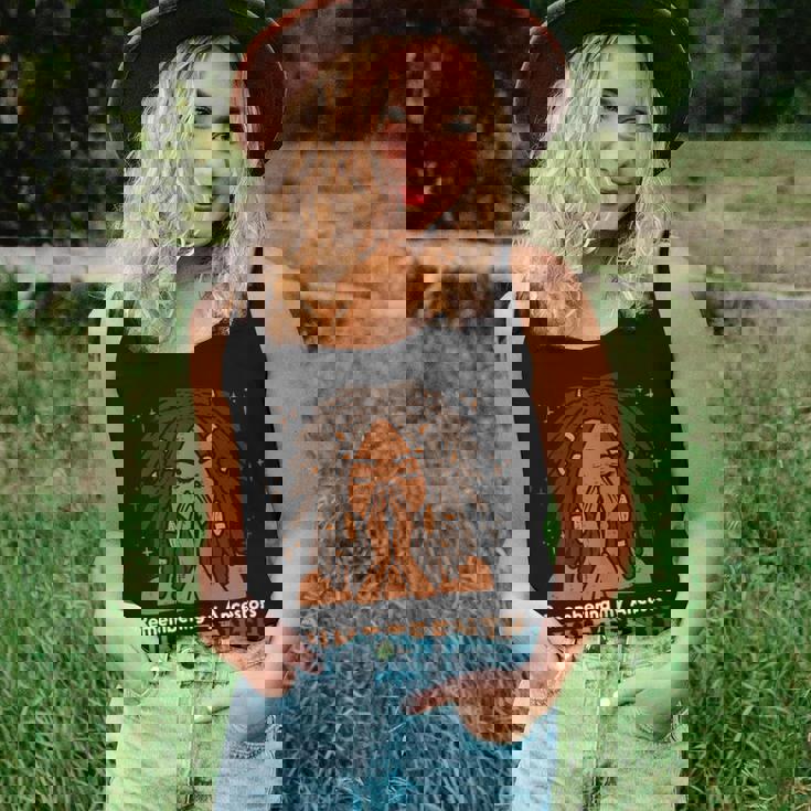 Junenth Black Woman Remembering Ancestors Women Girls Kid Women Tank Top Gifts for Her Junenth Black Woman Remembering Ancestors Women Girls Kid Women Tank Top Gifts for Her