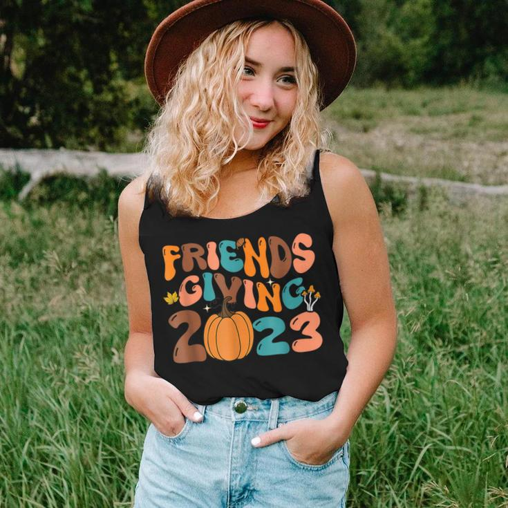 Retro Groovy Friends Giving 2023 Thanksgiving Friendsgiving Women Tank Top Gifts for Her