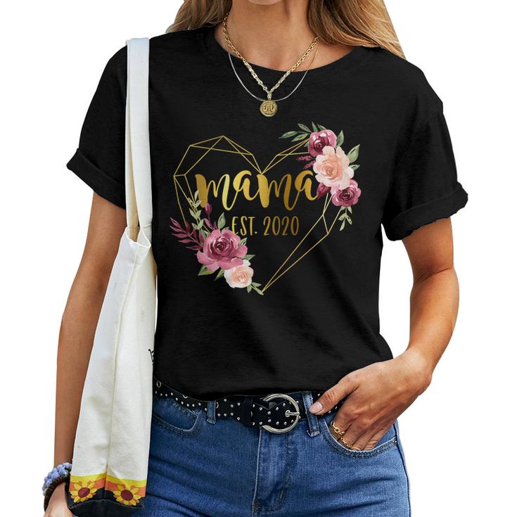 Floral And Birthday Present For New Mom Women T-shirt