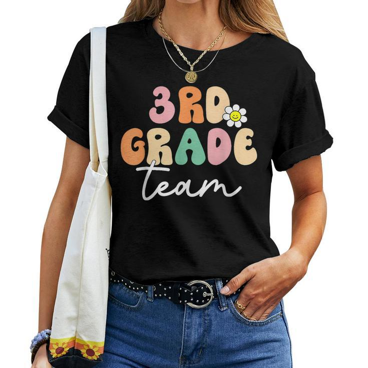 3Rd Third Grade Team Back To School Teacher Women T-shirt