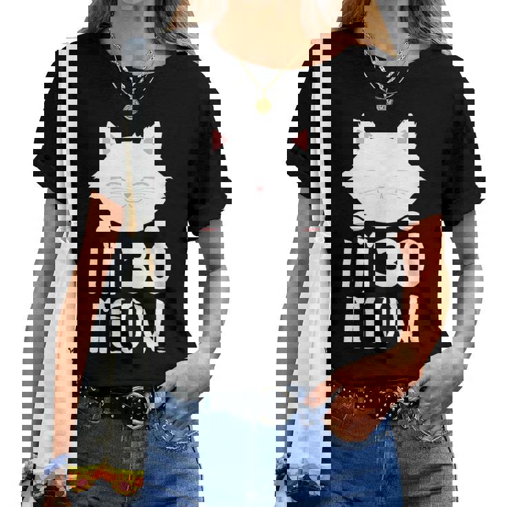 cat-birthday-woman-30th-age-