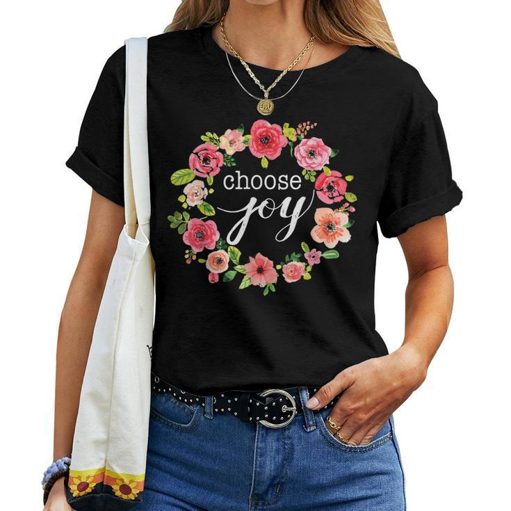 Choose Joy Inspirational Quote Boho Floral Wreath Women T-shirt