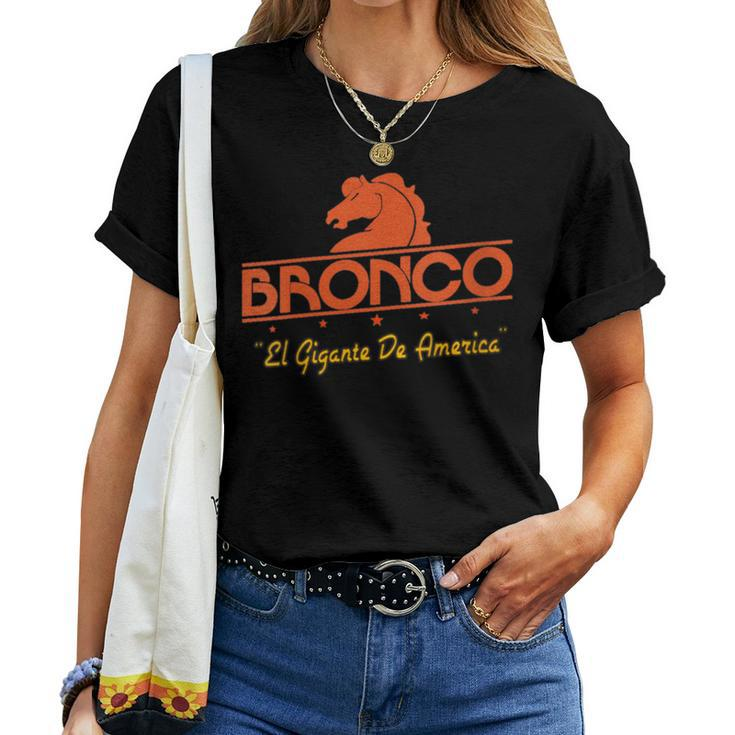 El Gigante De America Rancheras Women T-shirt