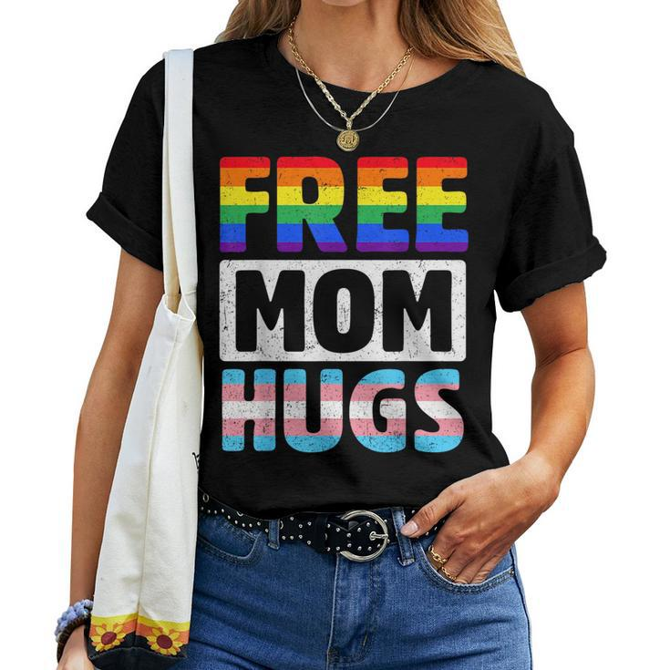 Free Mom Hugs Groovy Rainbow Heart Lgbt Flag Pride Month Women T-shirt