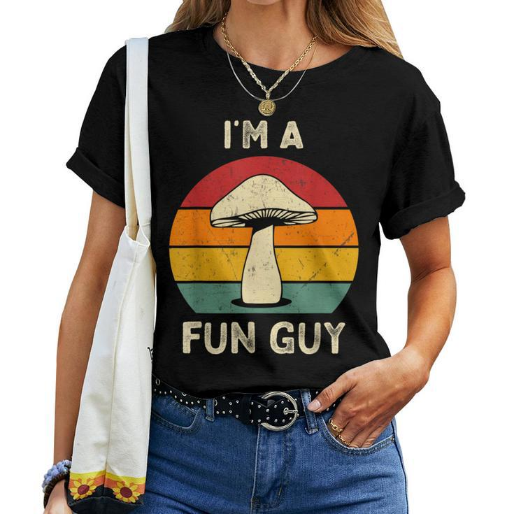 Funguy Mushroom Fungi Joke Pun Mushroom Pickers Women T-shirt