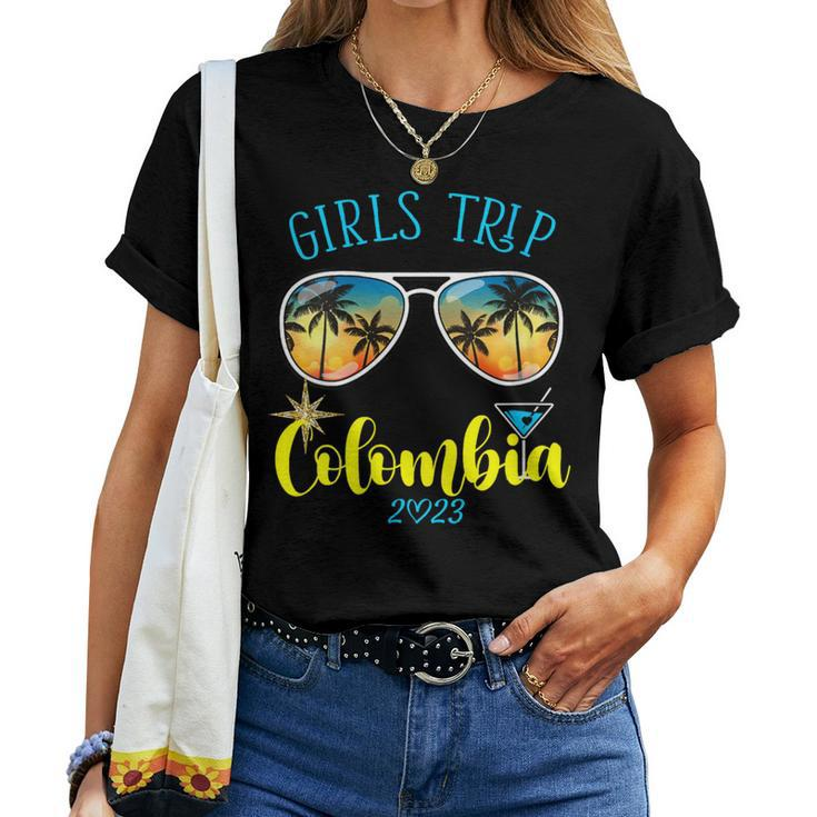 Girls Trip Colombia 2023 For Weekend Birthday Women T-shirt