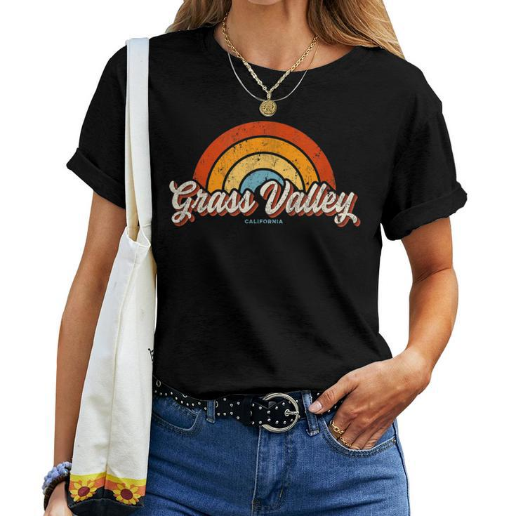 Grass Valley California Ca Vintage Rainbow Retro 70S Women T-shirt