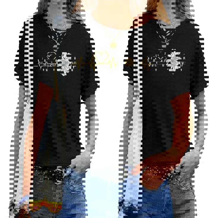 Hearbeat Daisy Flower Lover Costume Cute Planter Women T-shirt Hearbeat Daisy Flower Lover Costume Cute Planter Women T-shirt