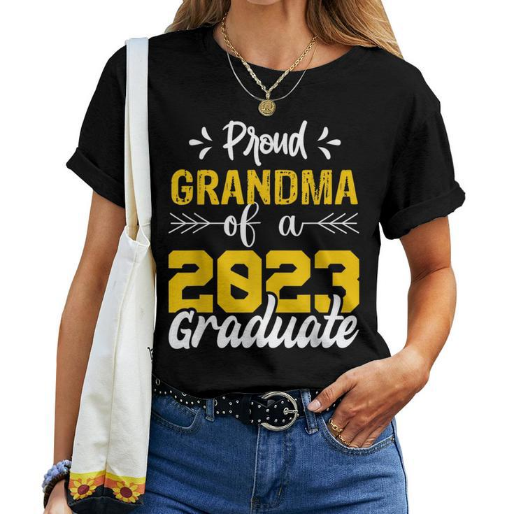 Proud Grandma Of A 2023 Graduate Graduation Family For Grandma Women T-shirt