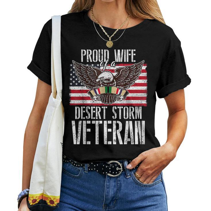 Proud Wife Of Desert Storm Veteran Gulf War Veterans Spouse Women T-shirt