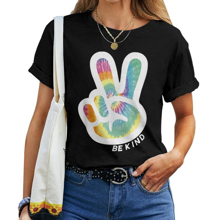 Retro Tie Dye Peace Sign Be Kind Peace Love Kindness Women T-shirt