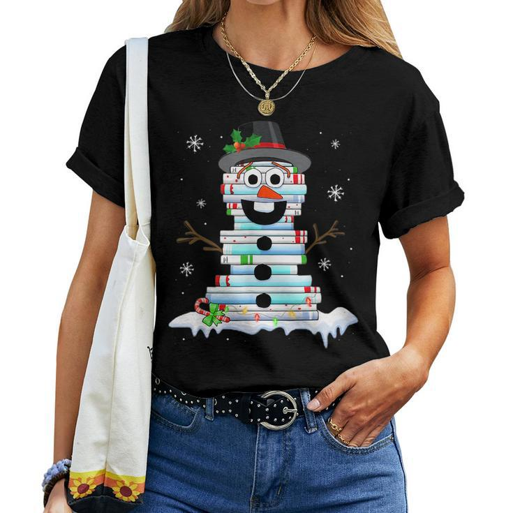 Snowman Book Stack Librarian Book Lover Christmas Snowman Women T-shirt