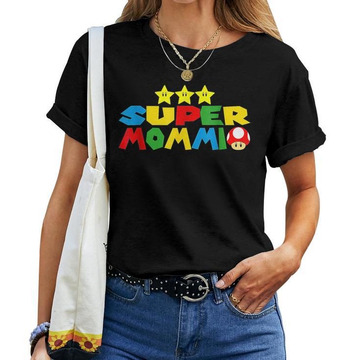 Super Mommio Video Game Lover Women T-shirt