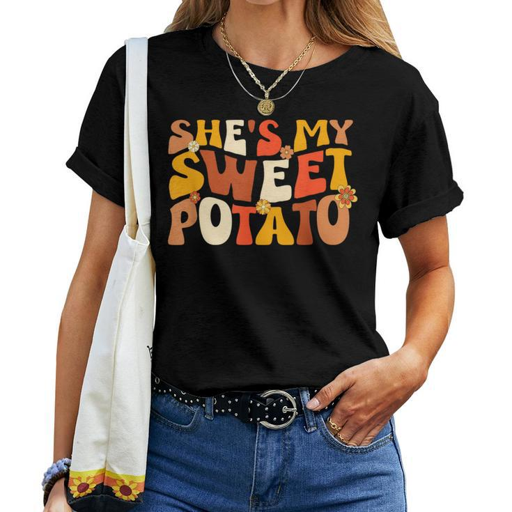 Thanksgiving Couples Sweet Potato I Yam Groovy Flower Women T-shirt