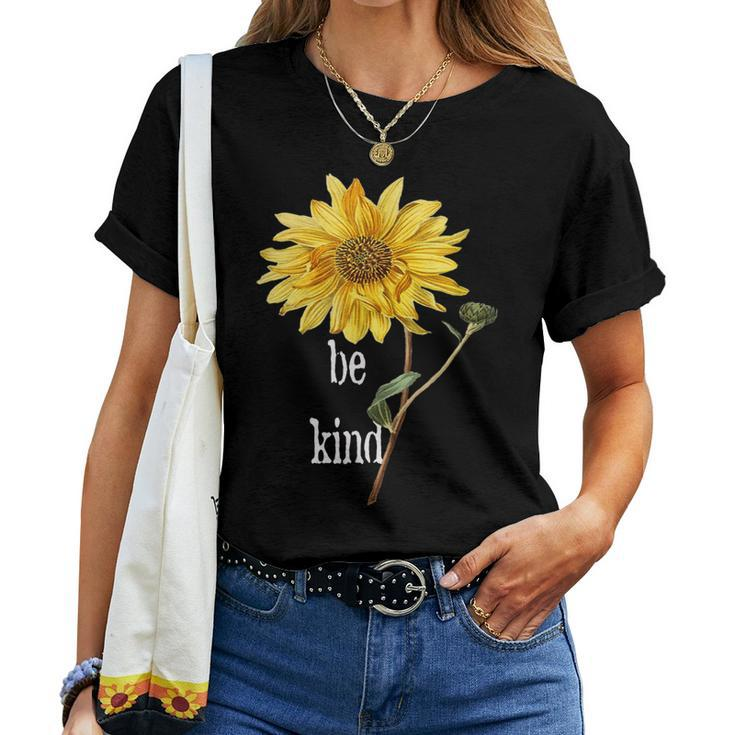 Trendy Summertime Be Kind Sunflower Women T-shirt
