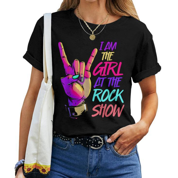 Vintage I Am The Girl At The Rock Show Retro Rock Music Women T-shirt