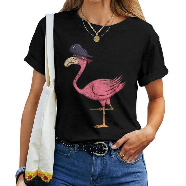 Vintage Pirate Pink Flamingo With Eyepatch Halloween Costume Halloween Women T-shirt