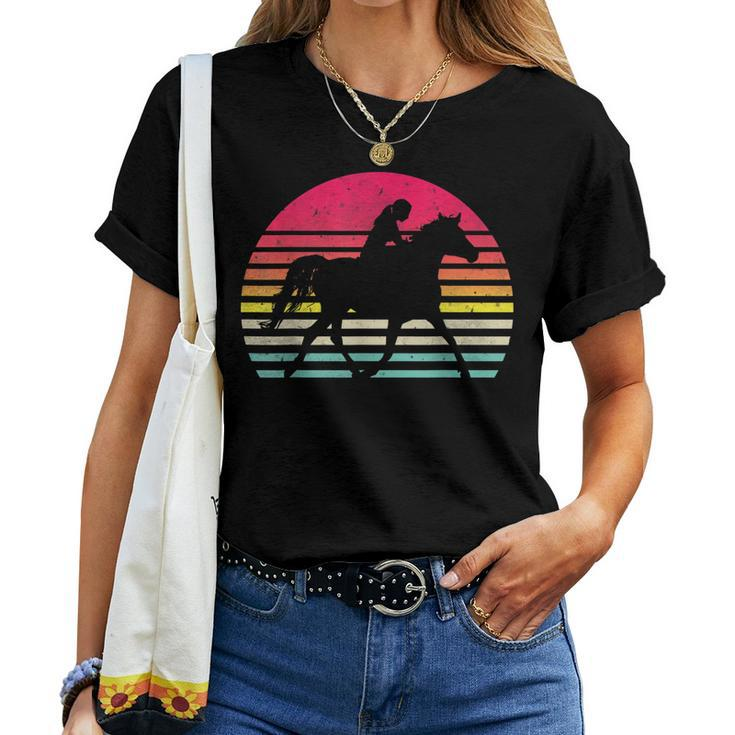 Vintage Retro Girl Horse Riding Sunset Cowgirl Outdoor Sport Women T-shirt