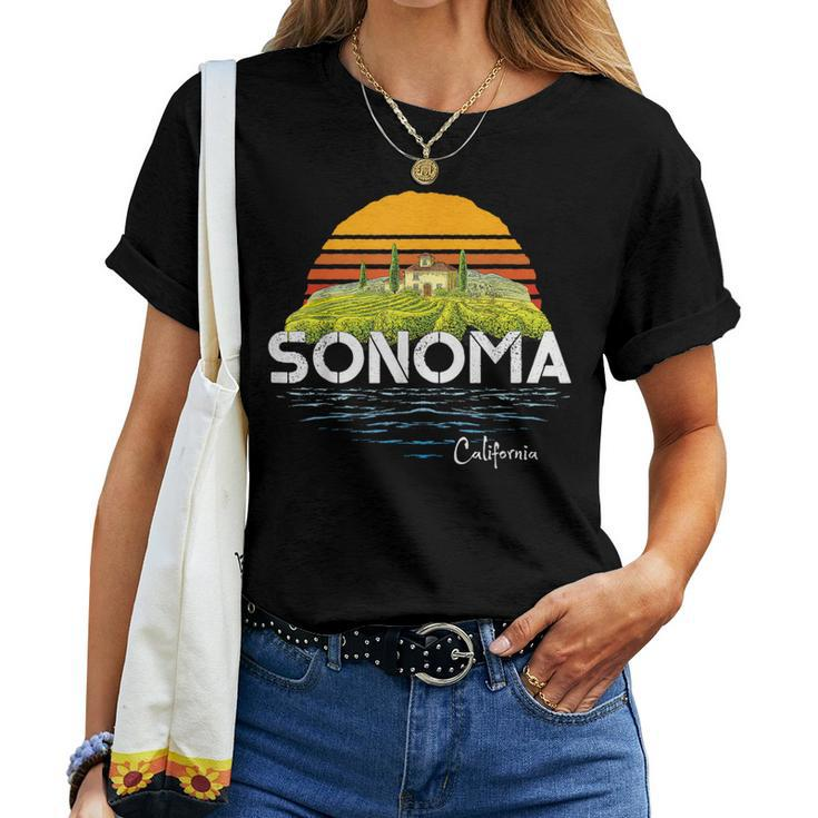 Vintage Sonoma Valley Winery California Souvenir Women T-shirt
