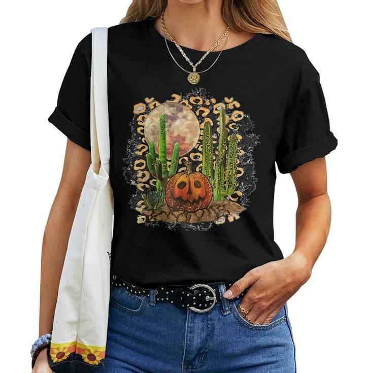 Western Cactus Pumpkin Fall Halloween Cowgirl Halloween Women T-shirt