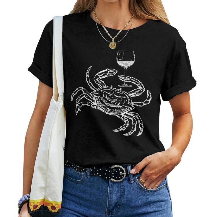Wine Crab Ocean Lovers Drinking Vacation Drinking s Women T-shirt