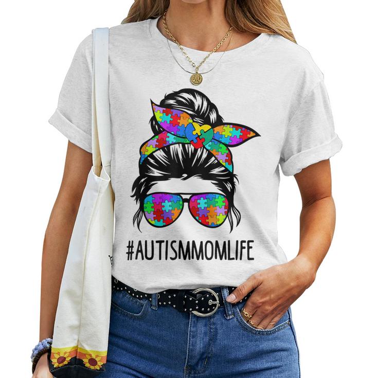 Autism Mom Life Messy Bun Sunglasses Bandana Be Kind Women T-shirt
