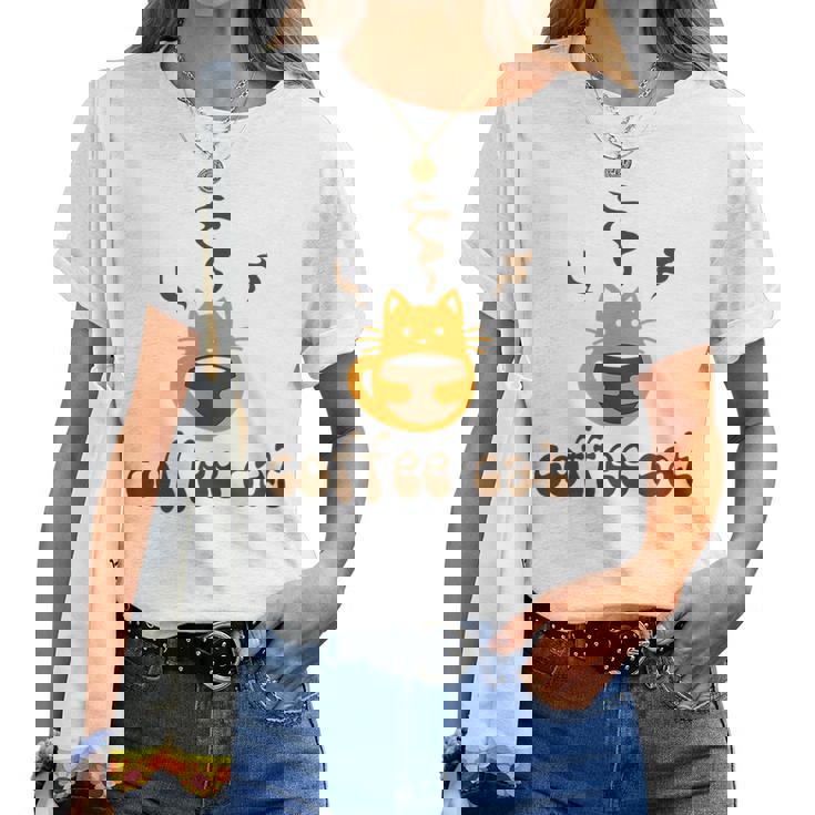 Coffee Lover Cat Cat Who Loves Coffee & Humor For Coffee Lovers Women T-shirt