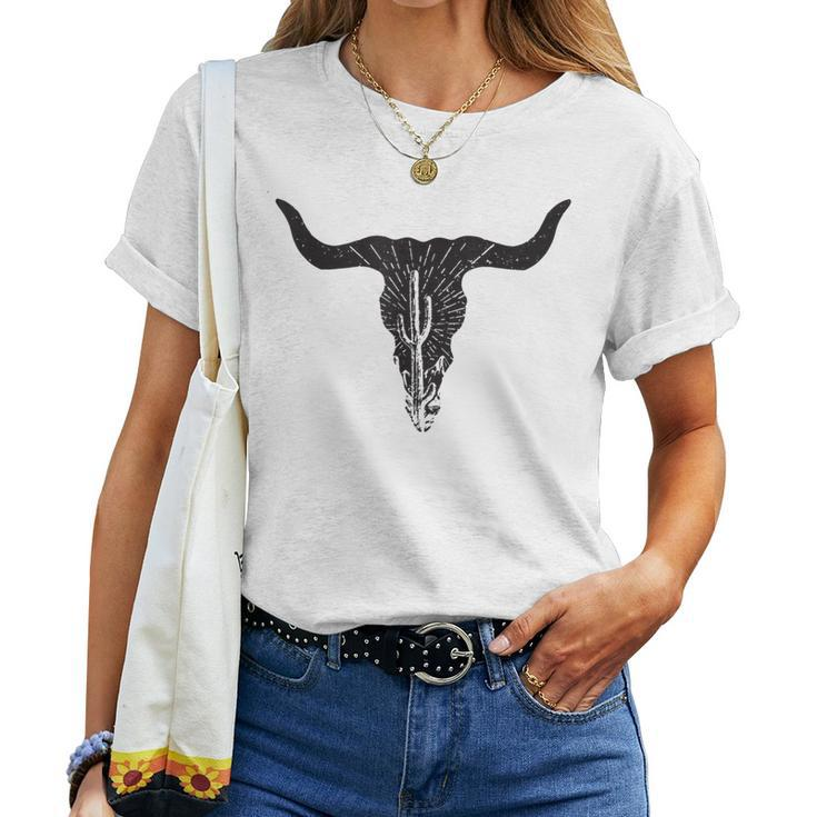 Cow Skull Desert Cactus Boho Longhorn South Western Country Women T-shirt