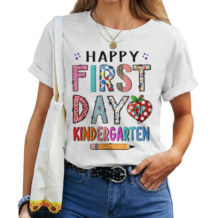 First Day Of Kindergarten Back To School Teacher Boys Girls Women T-shirt