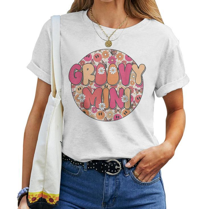 Groovy Mimi Hippie Retro Daisy Flower Smile Face Women T-shirt