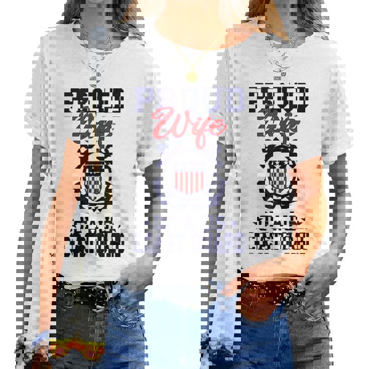 Proud Wife Of A Us Coast Guard For Wife Women T-shirt Crewneck