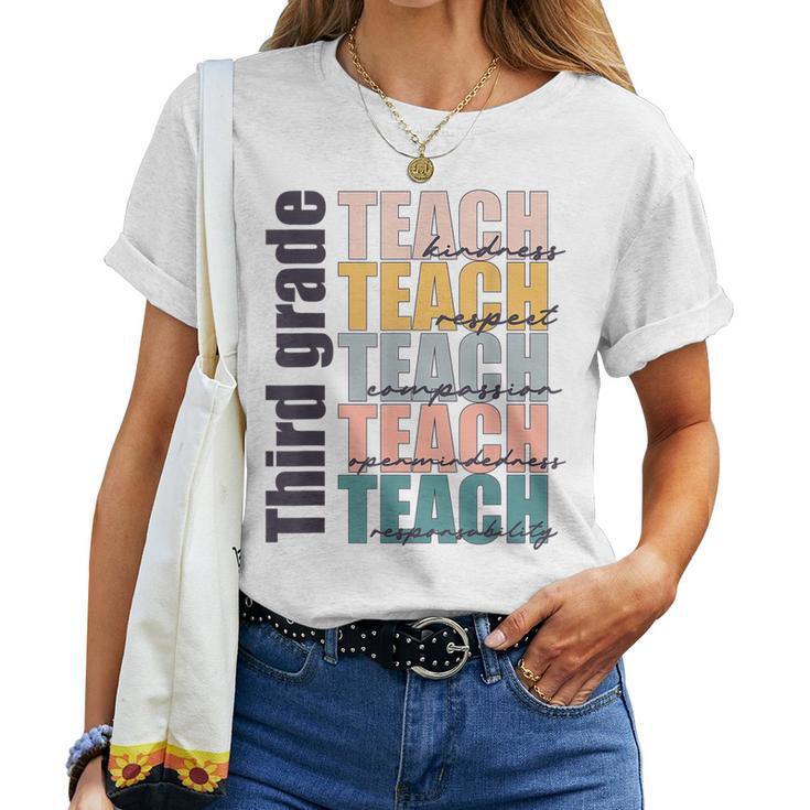 Third Grade Teach 3Rd Grade Teacher Team Back To School Women T-shirt