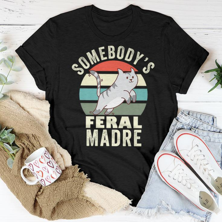 Somebodys Feral Madre Spanish Mom Wild Mama Retro Cat For Mom Women T-shirt Unique Gifts