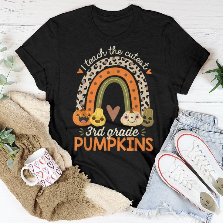 I Teach The Cutest 3Rd Grade Pumpkins Halloween Teacher Fall Halloween For Teacher Women T-shirt Unique Gifts