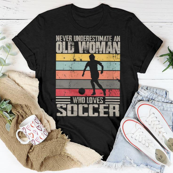 Vintage Never Underestimate An Old Woman Who Loves Soccer Women T-shirt Funny Gifts