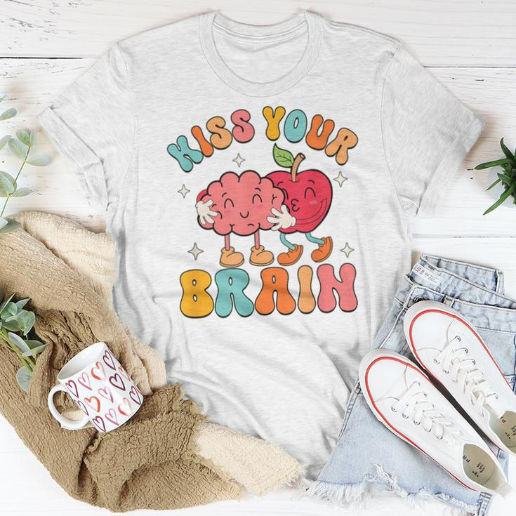Groovy Teacher Kiss Your Brain Teachers Love Brains Women T-shirt Funny Gifts