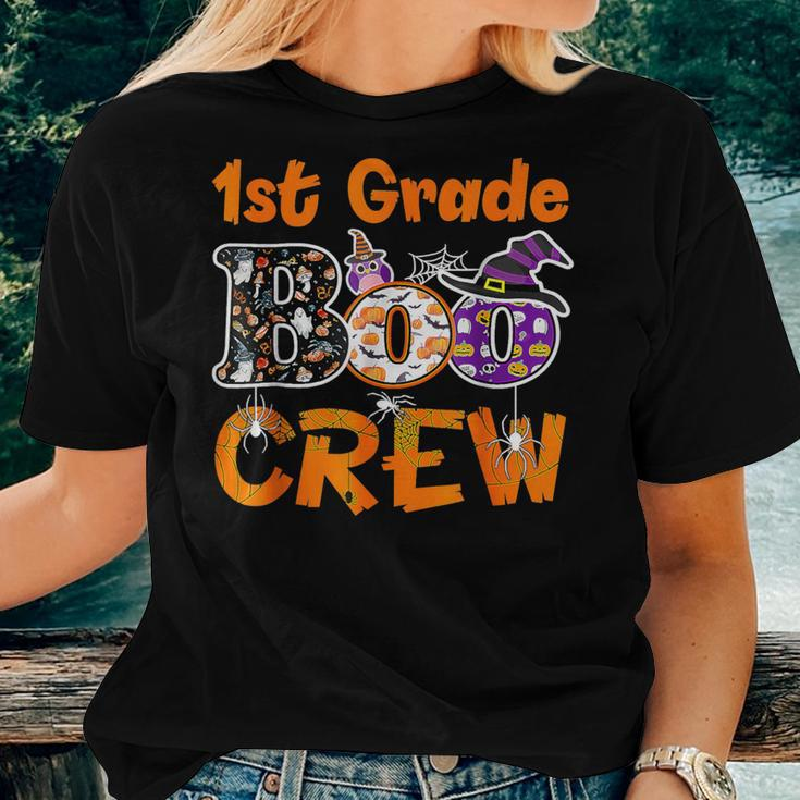 1St Grade Boo Crew Halloween Costume Teacher Student Women T-shirt Gifts for Her