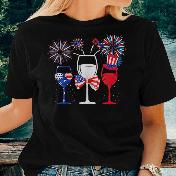 4Th Of July Red White Blue Wine Glasses Fireworks Usa Women T-shirt Gifts for Her