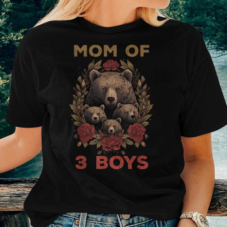 Bear Mom Of 3 Boys Floral Boys Mama Women T-shirt Gifts for Her