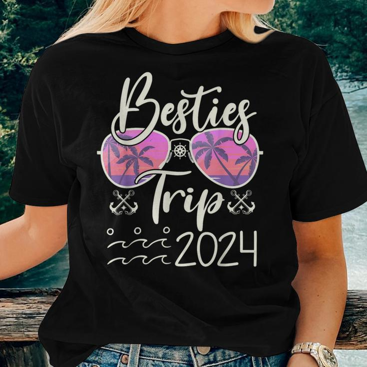 Besties Trip 2024 Cute Besties Weekend Trip Women T-shirt Gifts for Her