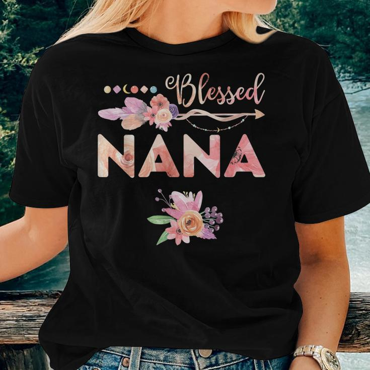 Blessed Nana Floral Grandma Women T-shirt Gifts for Her