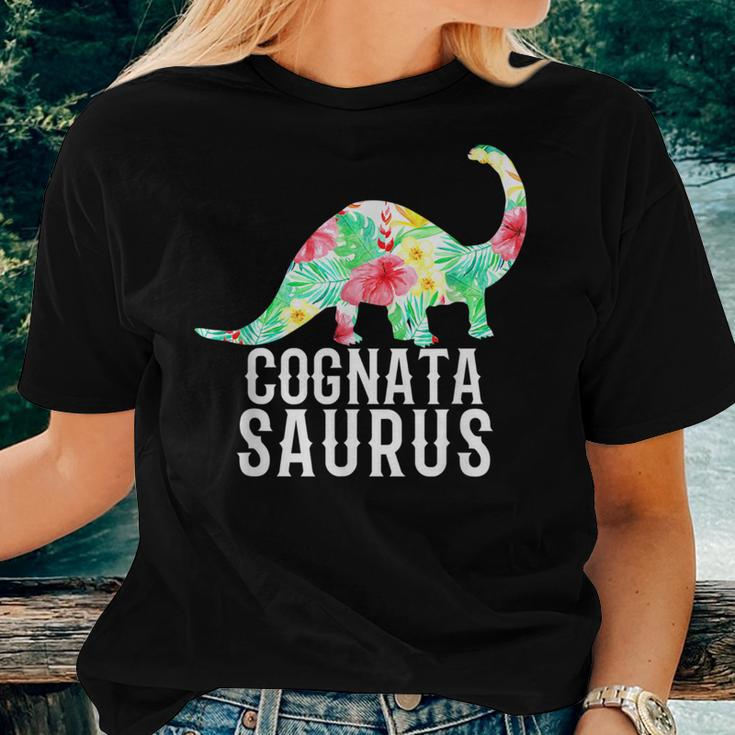Cognatasaurus Italian Sister In Law Dinosaur Floral Women T-shirt Crewneck Gifts for Her