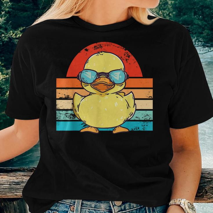 Cool Retro Yellow Duck In Sunglasses 70S 80S Duck Women T-shirt Gifts for Her