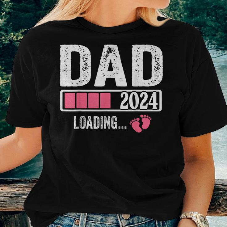 Dad 2024 Loading It's A Girl Baby Pregnancy Announcement Women T-shirt Gifts for Her